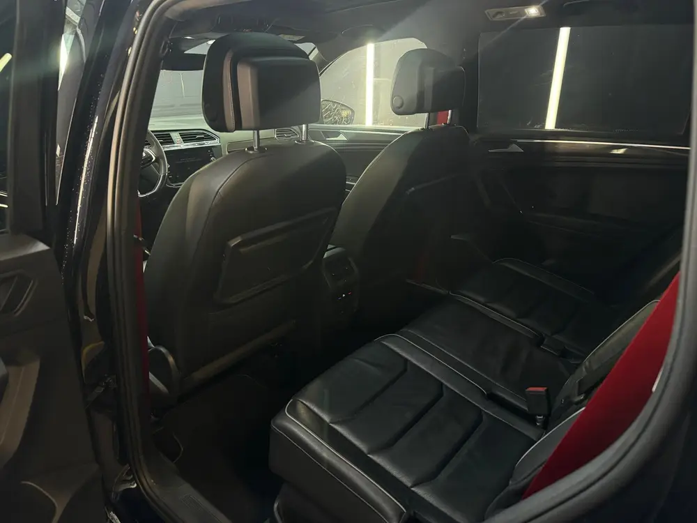 Volkswagen Tiguan Allspace 2.0 TSI 4M 3 x R Line Pano|Memory uit 2020, foto 13