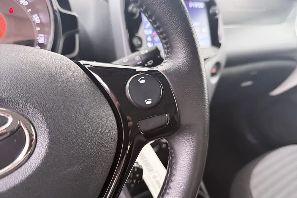 Toyota Aygo 1.0 VVT-i X-play limited Camera LED Bluetooth uit 2019, foto 19