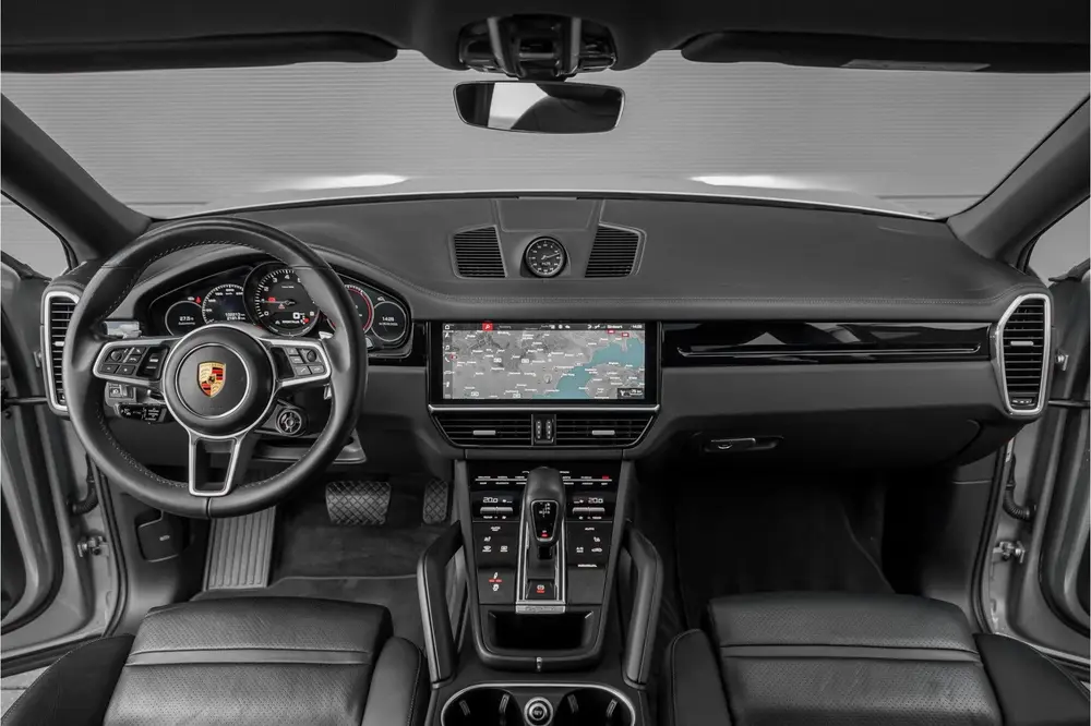 Porsche Cayenne Cayenne Coupé 3.0 E-Hybrid Sport Design Pano ACC 4W uit 2020, foto 2