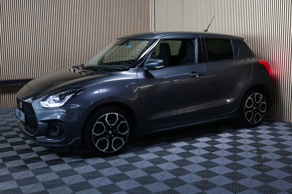 Suzuki Swift 1.4 Sport NAVI CARPLAY CAMERA ACC LANE STO uit 2019, foto 10