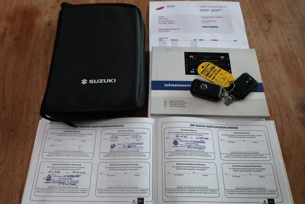 Suzuki Swift 1.4 Sport NAVI CARPLAY CAMERA ACC LANE STO uit 2019, foto 11