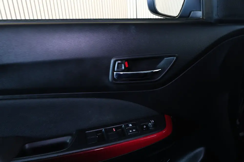 Suzuki Swift 1.4 Sport NAVI CARPLAY CAMERA ACC LANE STO uit 2019, foto 12