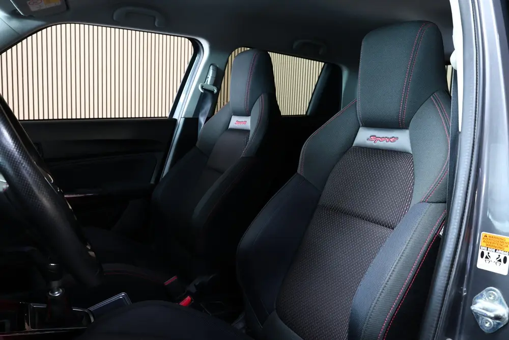 Suzuki Swift 1.4 Sport NAVI CARPLAY CAMERA ACC LANE STO uit 2019, foto 15