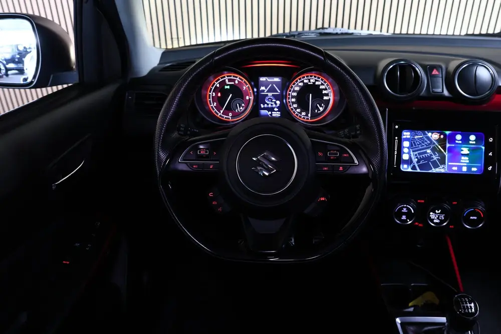 Suzuki Swift 1.4 Sport NAVI CARPLAY CAMERA ACC LANE STO uit 2019, foto 18