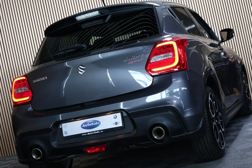 Suzuki Swift 1.4 Sport NAVI CARPLAY CAMERA ACC LANE STO uit 2019, foto 5