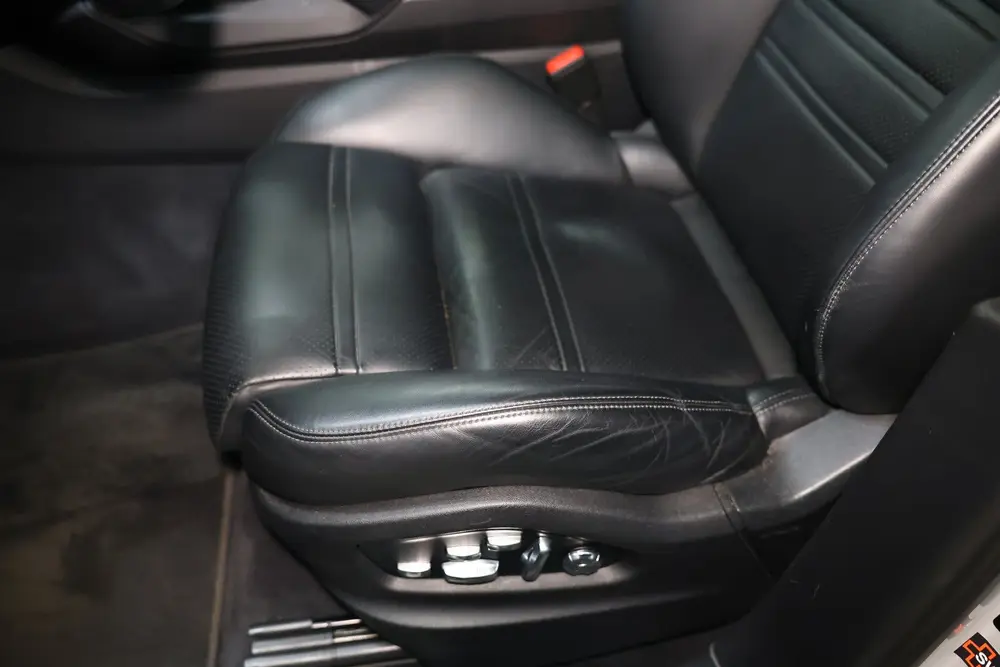 Porsche Cayenne Cayenne Coupé 3.0 E-Hybrid KRIJT NAVI CAMERA TREKHA uit 2020, foto 17