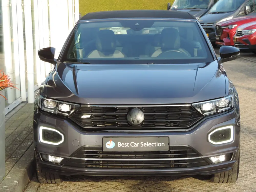 Volkswagen T-Roc Cabrio 1.5 TSI 110kW R-Line Black Style DSG uit 2021, foto 4