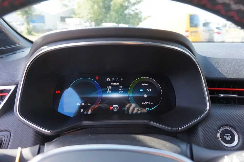 Renault Clio 1.6 E-Tech Hybrid 145 R.S. Line uit 2022, foto 10