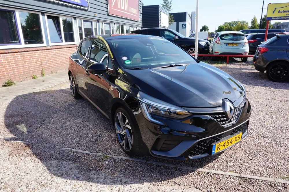 Renault Clio 1.6 E-Tech Hybrid 145 R.S. Line uit 2022, foto 3