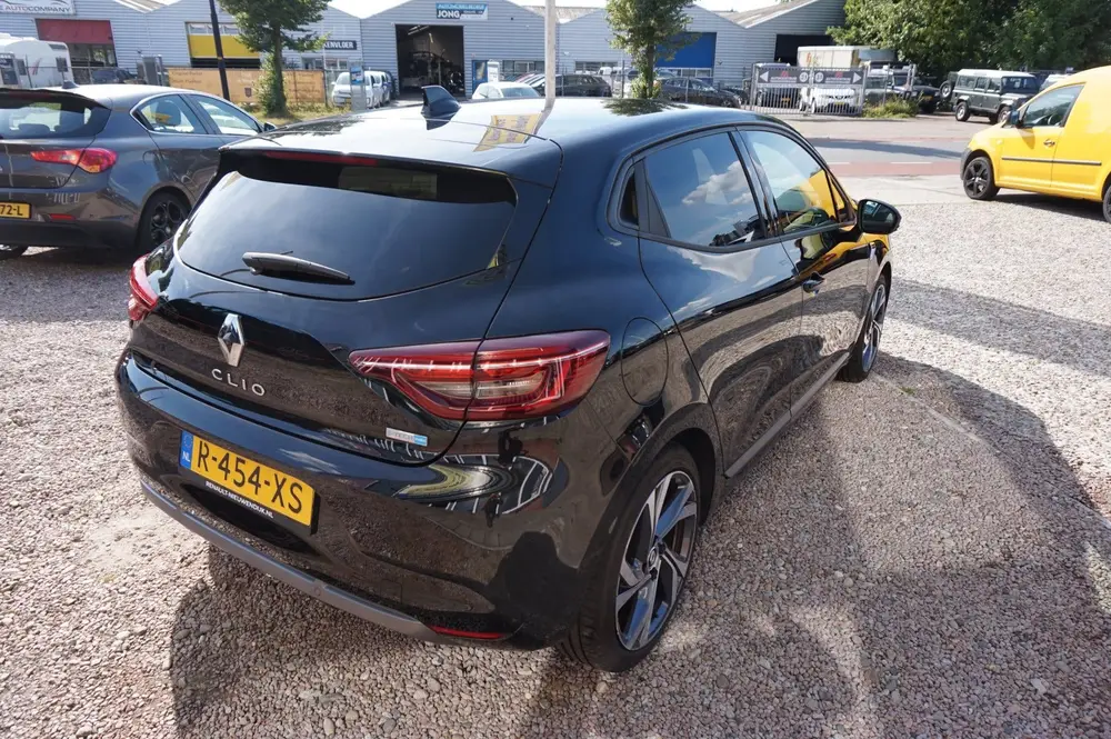 Renault Clio 1.6 E-Tech Hybrid 145 R.S. Line uit 2022, foto 5