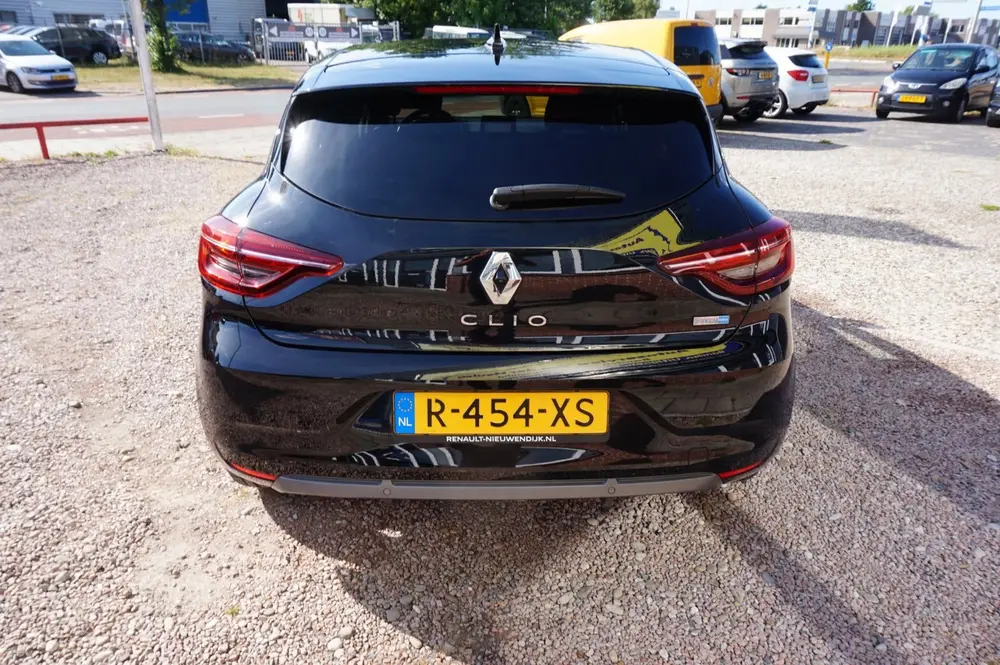 Renault Clio 1.6 E-Tech Hybrid 145 R.S. Line uit 2022, foto 6
