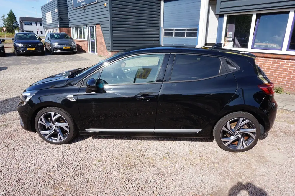 Renault Clio 1.6 E-Tech Hybrid 145 R.S. Line uit 2022, foto 8