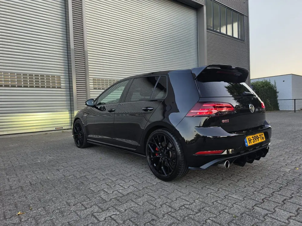 Volkswagen Golf VII Golf GTI 2.0 TSI 290pk 7-DSG 2019 Zwart uit 2019, foto 5