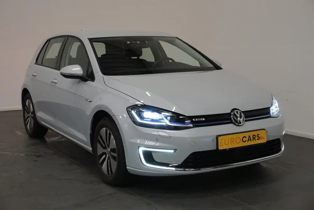 Volkswagen E-Golf Edition Navigatie Climate Control Parkeer uit 2019, foto 19