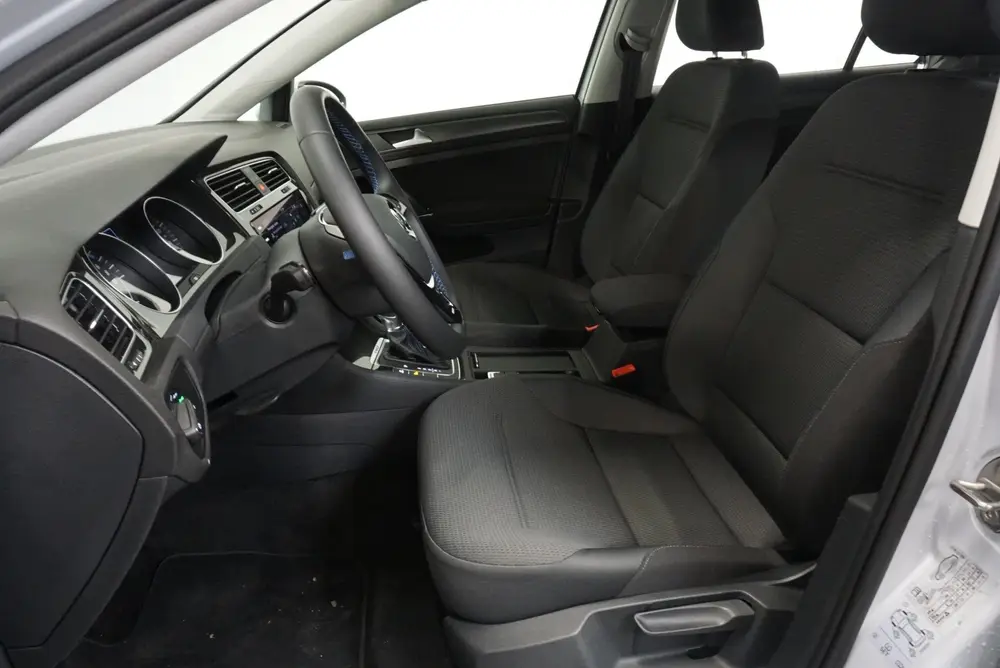Volkswagen E-Golf Edition Navigatie Climate Control Parkeer uit 2019, foto 2