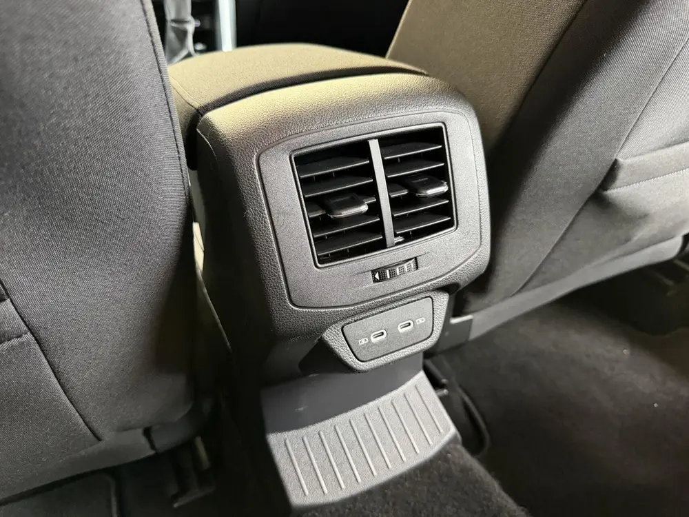 Volkswagen T-Roc 1.0 TSI Life 75 Edition Apple CarPlay/Andro uit 2022, foto 10