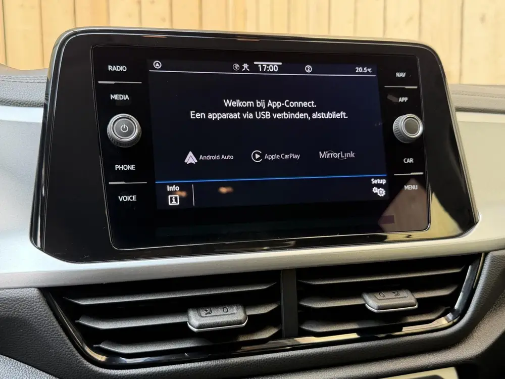 Volkswagen T-Roc 1.0 TSI Life 75 Edition Apple CarPlay/Andro uit 2022, foto 18