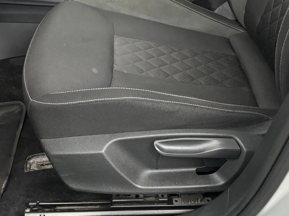 Skoda Scala 1.0 TSI 110pk DSG Sport Business uit 2021, foto 8