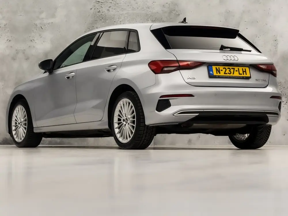 Audi A3 Sportback 30 TFSI Sport (APPLE CARPLAY, GROOT NAVI uit 2020, foto 3