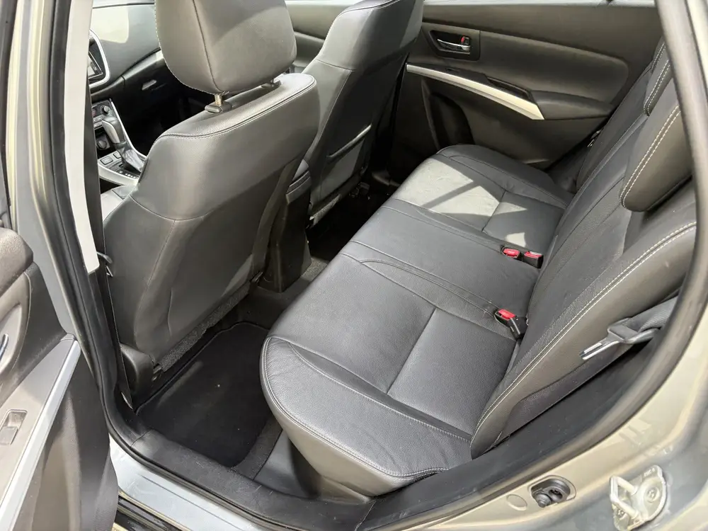 Suzuki S-Cross 1.4 Boosterjet AllGrip Stijl / AUTOMAAT / LEE uit 2019, foto 4