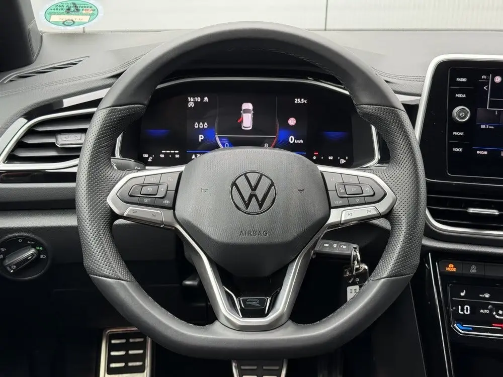 Volkswagen T-Roc 1.5 TSI R-Line Carplay Camera Led Acc Trekh uit 2025, foto 9
