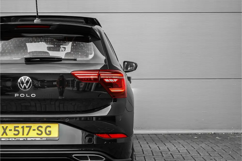 Volkswagen Polo 1.0 TSI R-Line Pano Camera IQ Light ACC Virt uit 2023, foto 16