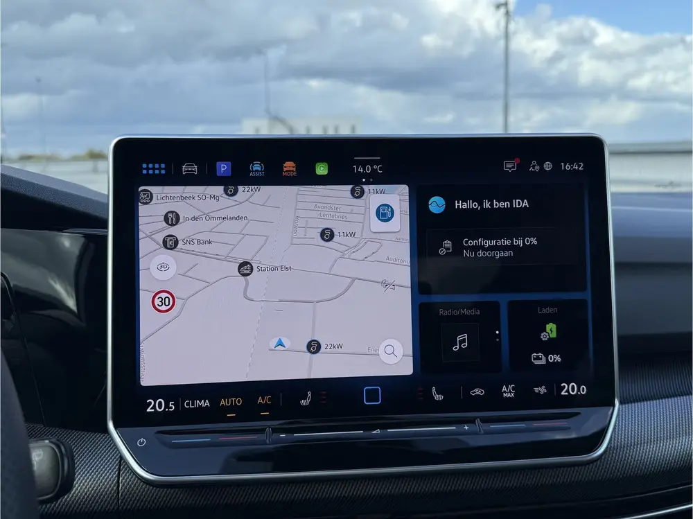 Volkswagen Golf 1.5 eHybrid GTE | Pano | IQ | 360° | HUD uit 2024, foto 19
