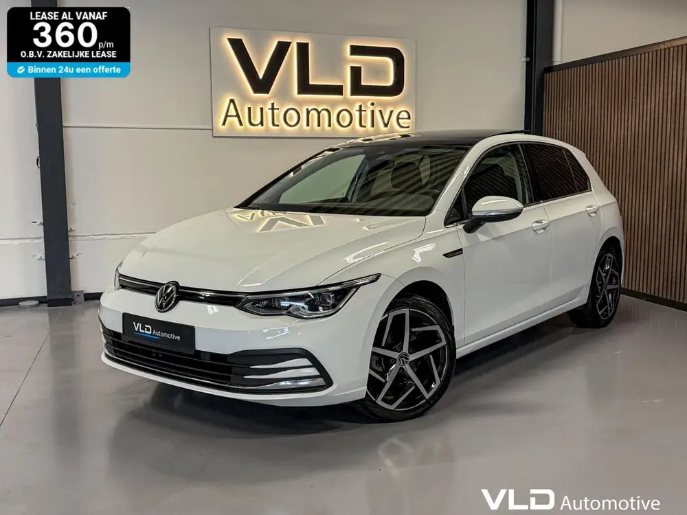 Volkswagen Golf 1.5 eTSI Pano Sfeer Memory IQ Cam Acc Navi uit 2020