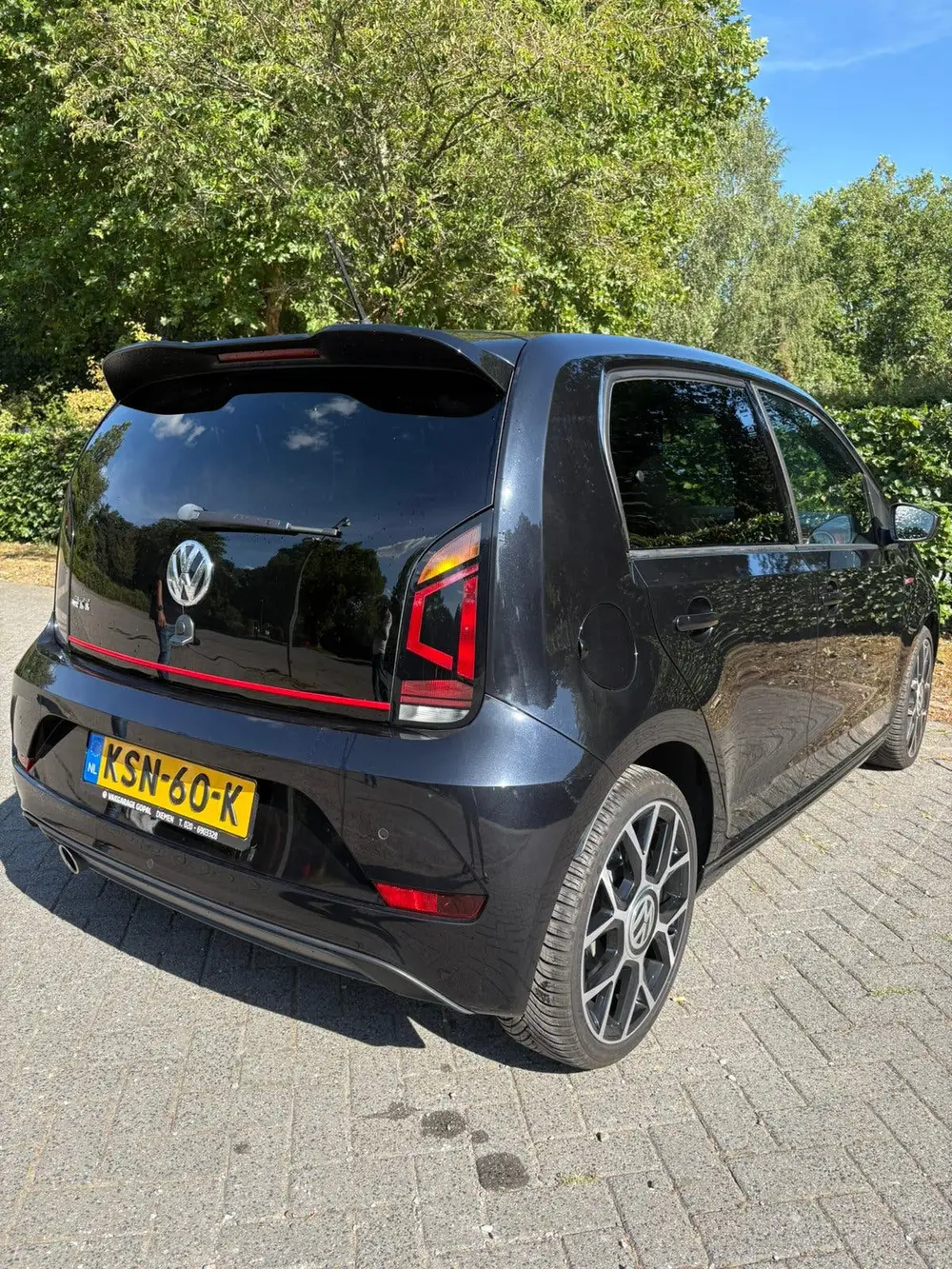 Volkswagen Up! 1.0 TSI 115PK 5D 2019 Zwart uit 2019, foto 7