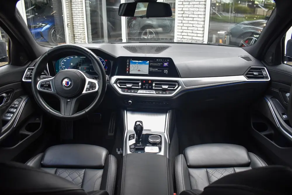 BMW B3 Alpina B3 Touring No - 001 Pano Trekhaa uit 2020, foto 2