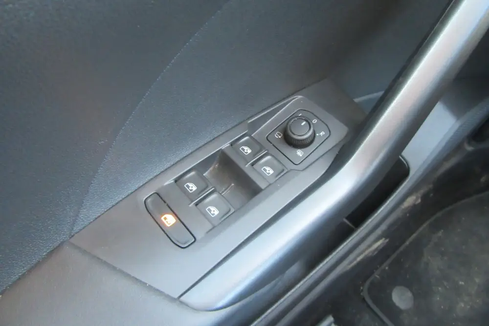 Volkswagen T-Cross 1.0 TSI Life Edition Automaat, Cruise Con uit 2025, foto 20