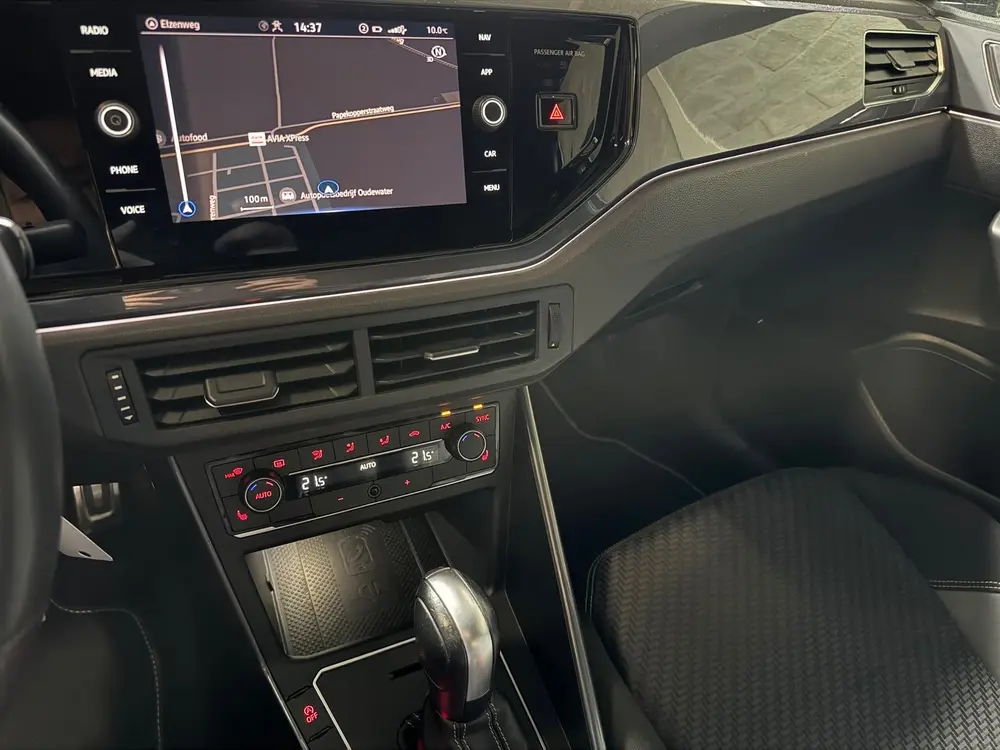 Volkswagen Polo 1.5 TSI 3x R LINE AUT/CAMERA/CARPLAY/NAVI/AC uit 2021, foto 19