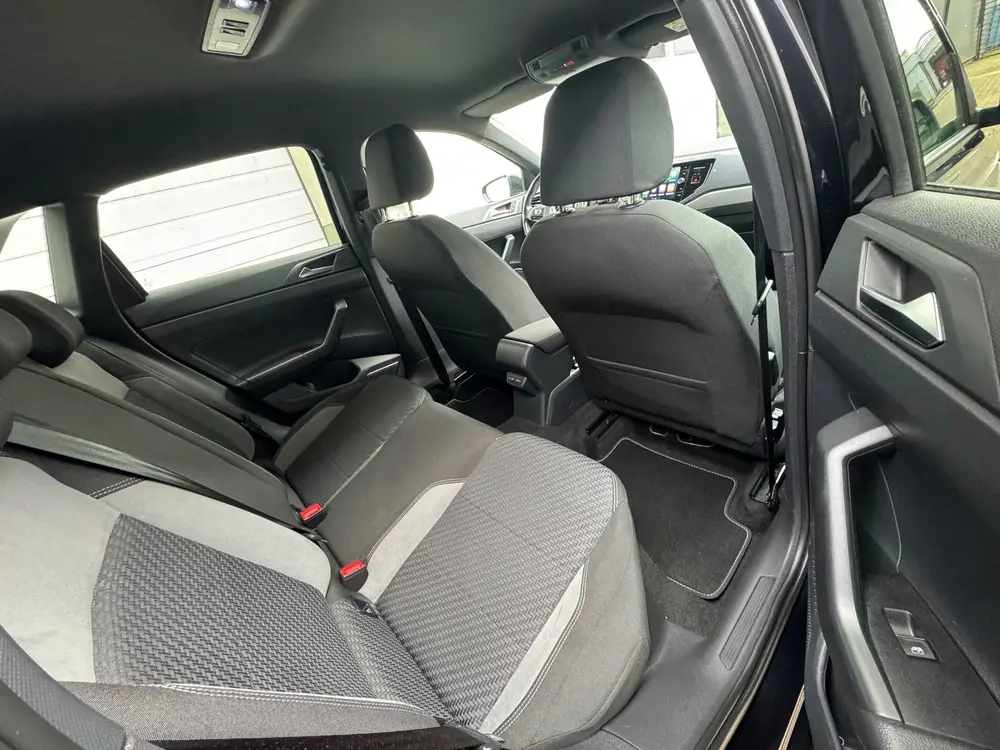 Volkswagen Polo 1.5 TSI 3x R LINE AUT/CAMERA/CARPLAY/NAVI/AC uit 2021, foto 9