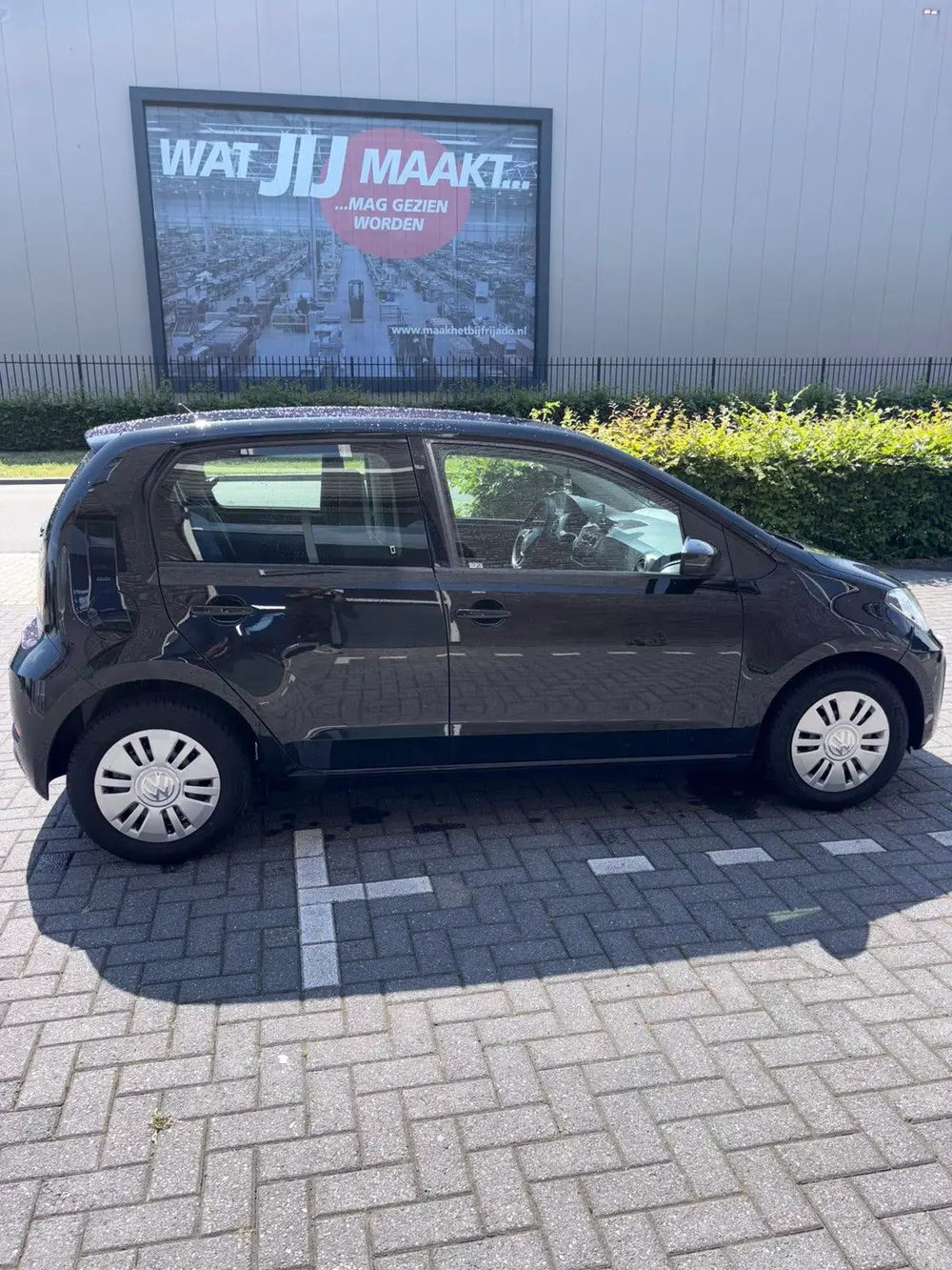 Volkswagen Up! 1.0 60PK 5D BMT 2019 Zwart uit 2019, foto 3