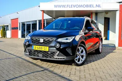 SEAT Arona 1.0 TSI FR Business Connect Navi|Virtual displ|Cl uit 2024
