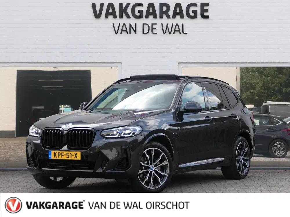 BMW X3 xDrive30e High Executive uit 2021