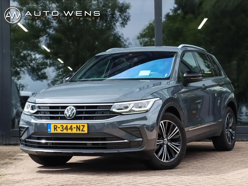 Volkswagen Tiguan 1.5 TSI Business+ DSG | Trekhaak | Head up uit 2022