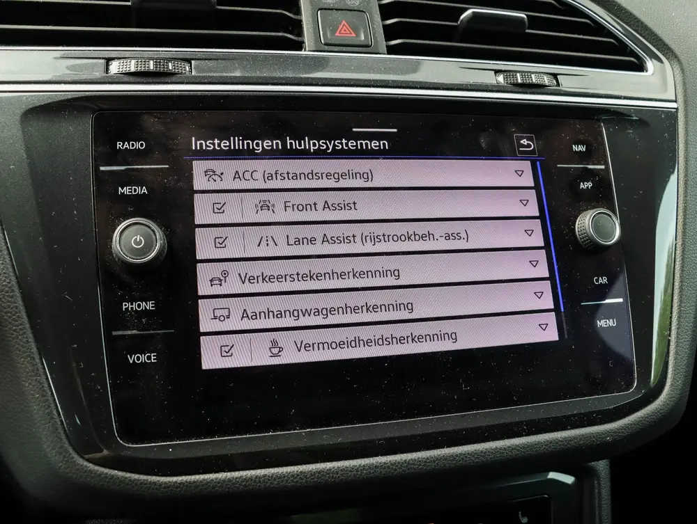 Volkswagen Tiguan 1.5 TSI Business+ DSG | Trekhaak | Head up uit 2022, foto 13