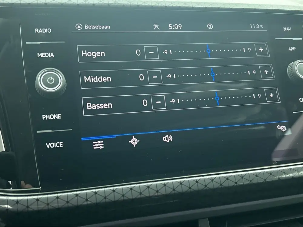 Volkswagen T-Cross 1.0 TSI Style | Navi | Camera | Clima | 1 uit 2022, foto 11