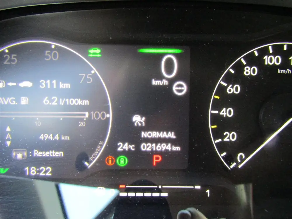 Honda Civic 2.0 HYBRID 184PK eCVT Sport, DUCKTAIL SPOILER,TR uit 2022, foto 13