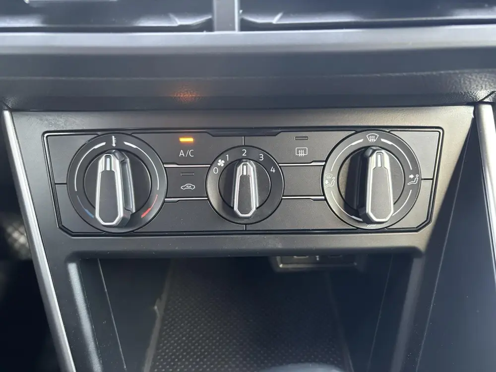 Volkswagen Polo 1.0 TSI Life | Automaat | Cruise control | A uit 2023, foto 10