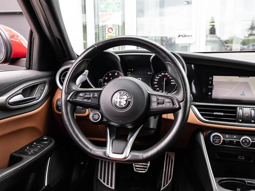 Alfa Romeo Giulia 2.0T Sprint uit 2022, foto 2