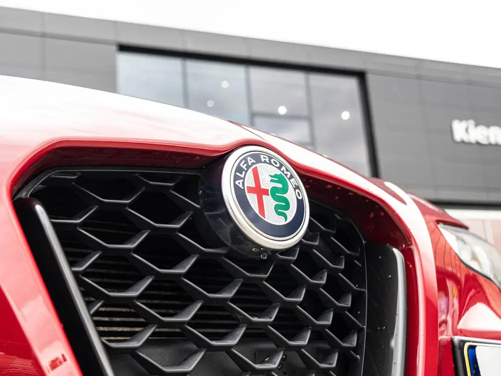 Alfa Romeo Giulia 2.0T Sprint uit 2022, foto 5