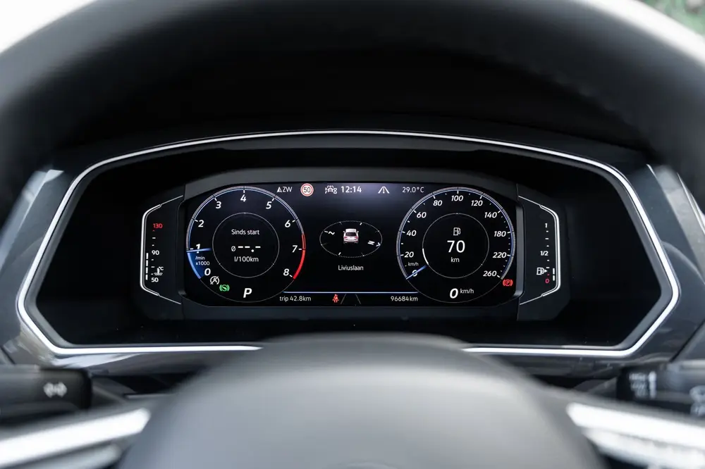 Volkswagen Tiguan 1.5 TSI 3x R-Line | Pano | HUD | IQ Light uit 2021, foto 17