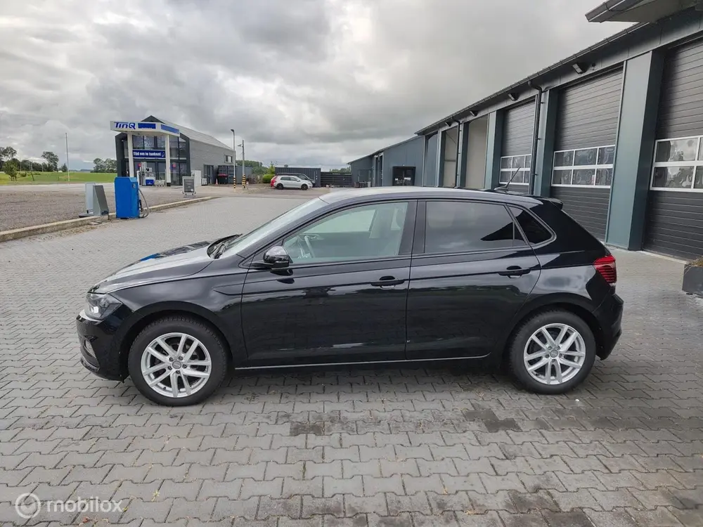 Volkswagen Polo 1.0 TSI Comfortline Business, clima, pcd uit 2021, foto 2