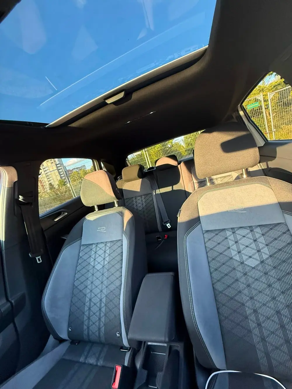 Volkswagen Polo 1.0 TSI 110PK DSG-7 R-Line Pano | 2023 | Wit uit 2023, foto 12