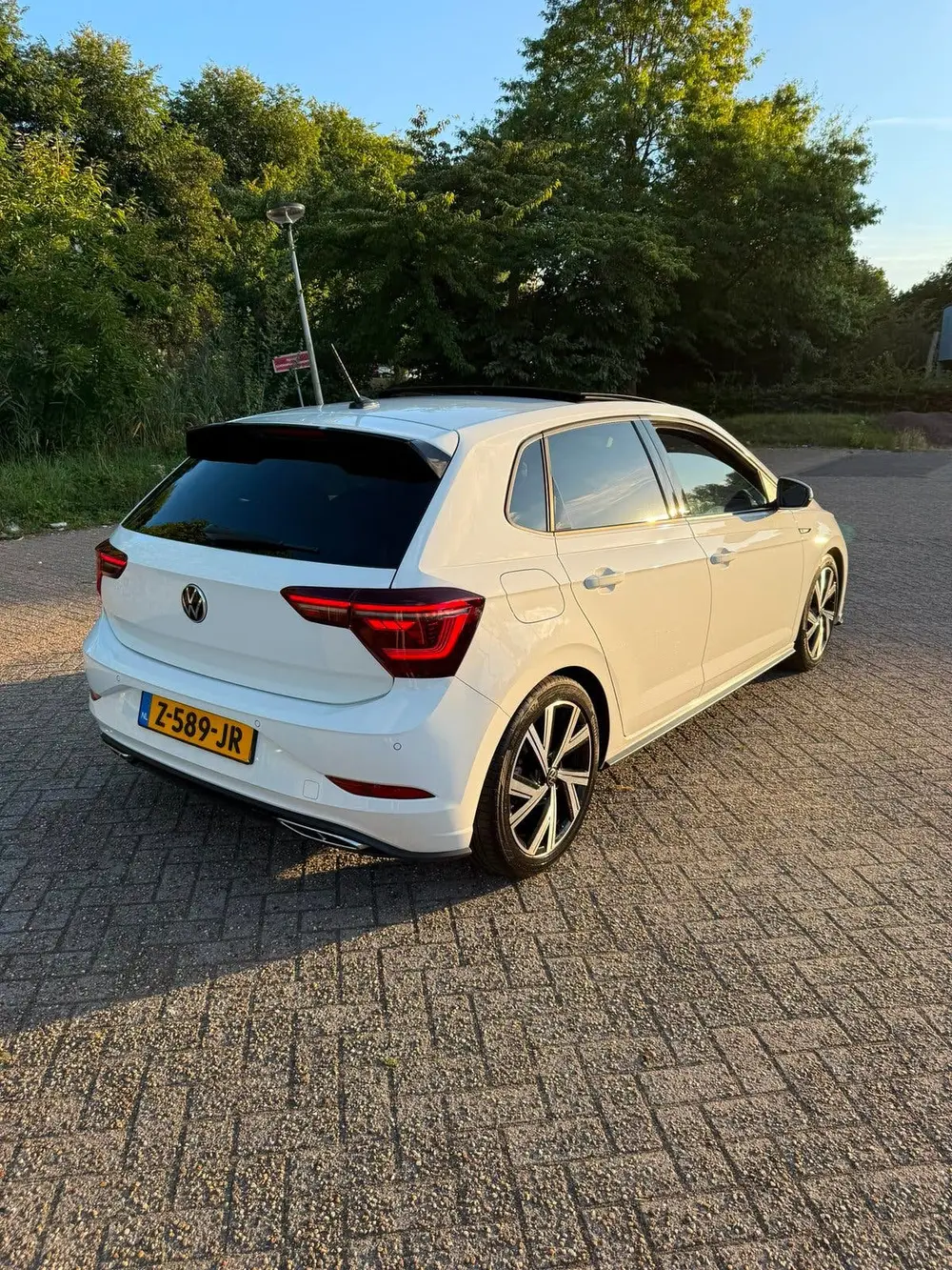 Volkswagen Polo 1.0 TSI 110PK DSG-7 R-Line Pano | 2023 | Wit uit 2023, foto 7