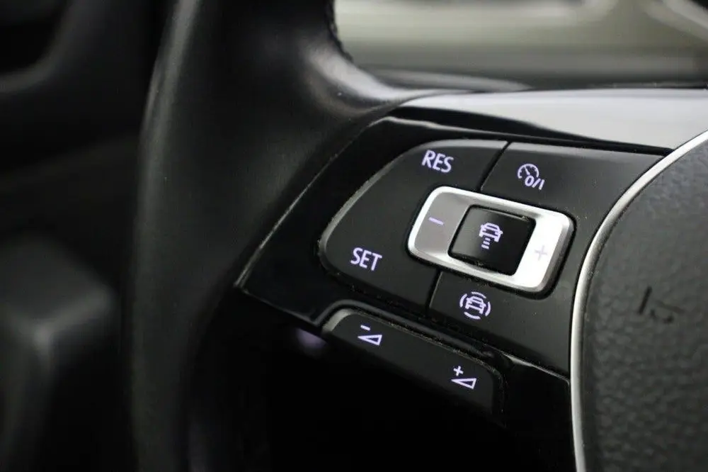 Volkswagen T-ROC 1.5 TSI Style Business Automaat - Carplay uit 2021, foto 6