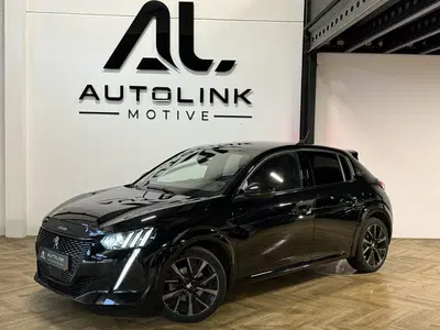 Peugeot 208 1.2 GT 130PK PANO KEYLESS VOL uit 2023