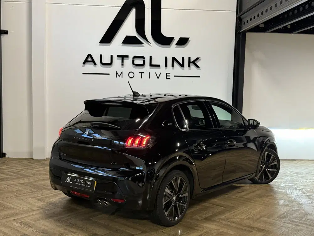 Peugeot 208 1.2 GT 130PK PANO KEYLESS VOL uit 2023, foto 2